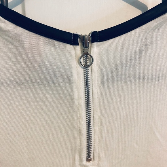 [FOREVER 21] NEW Back-Zip Top - Picture 3 of 5